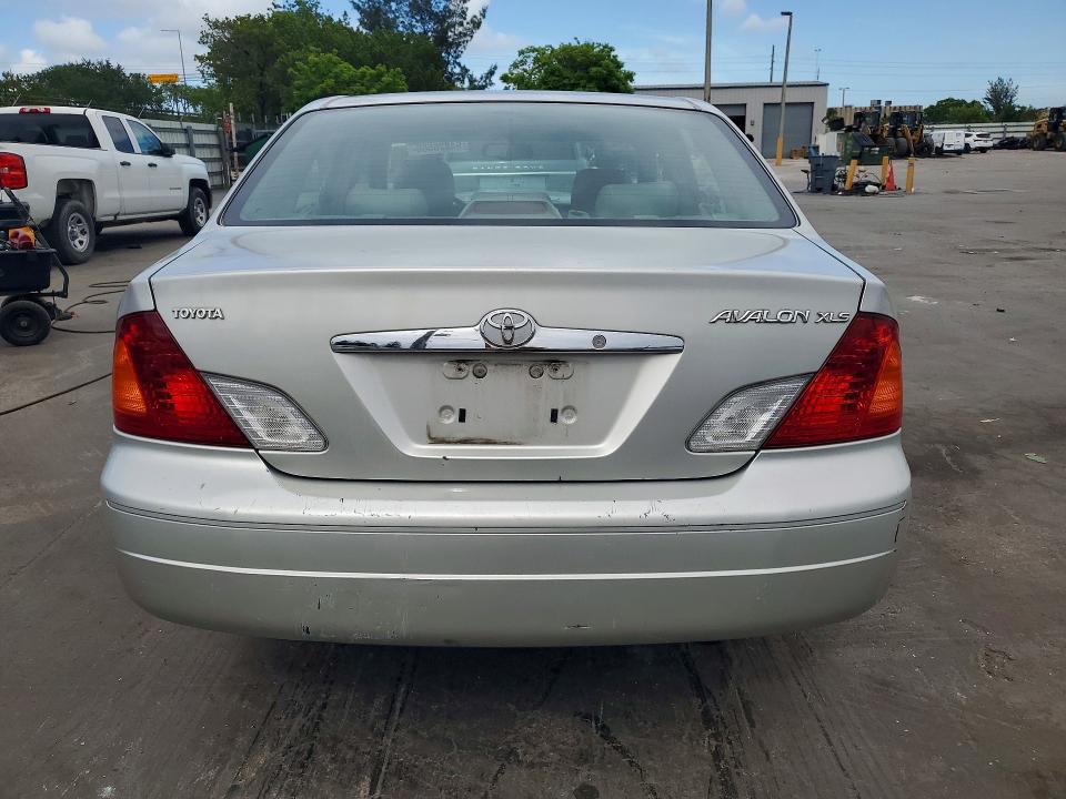 2000 Toyota Avalon მანქანა იყიდება აუქციონზე, vin: 4T1BF28B5YU085717, აუქციონის ნომერი: 54826566
