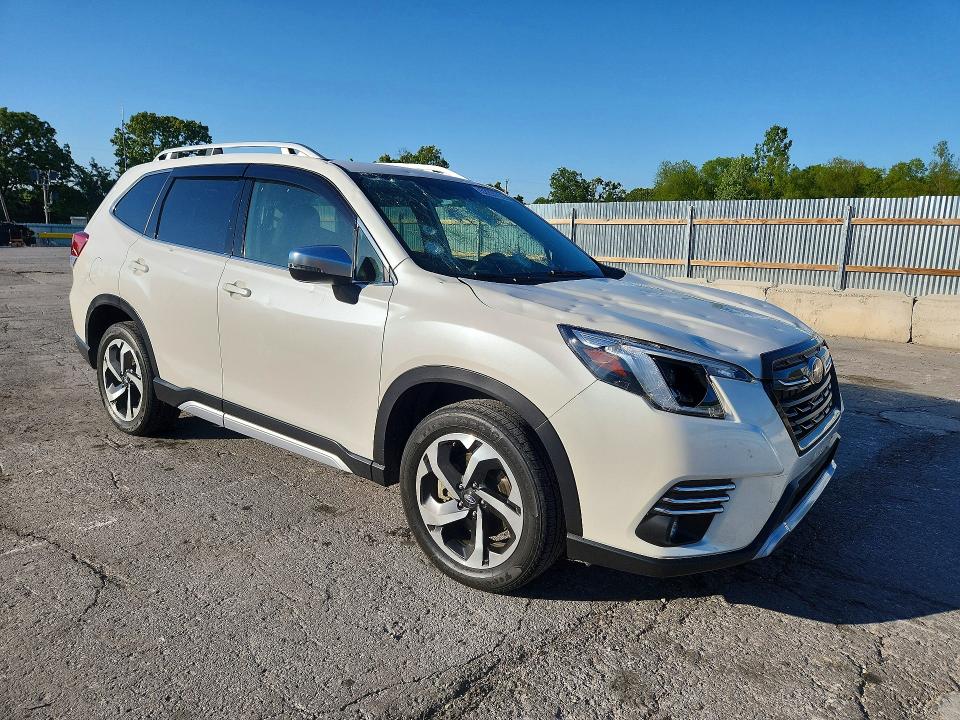 Продажа на аукционе авто 2023 Subaru Forester, vin: JF2SKARC4PH402509, номер лота: 53255726