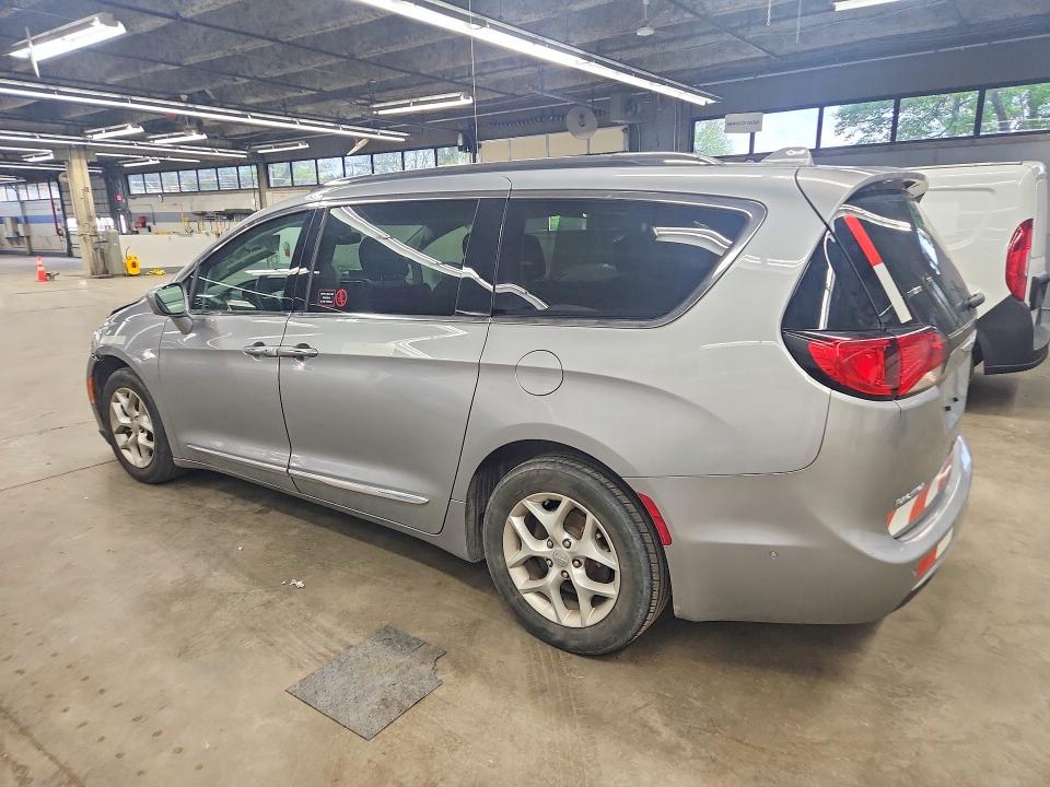 Продаж на аукціоні авто 2020 Chrysler Pacifica, vin: 2C4RC1BG6LR121124, номер лоту: 51834756