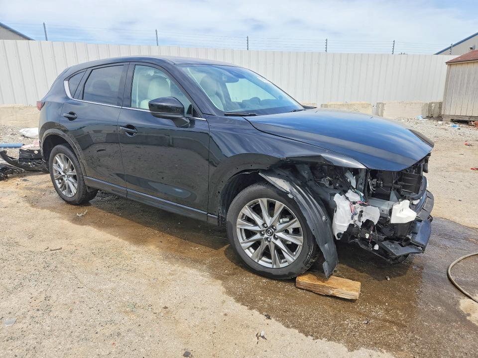 Продажа на аукционе авто 2025 Mazda Cx-5, vin: JM3KFBEM3S0720675, номер лота: 55075486