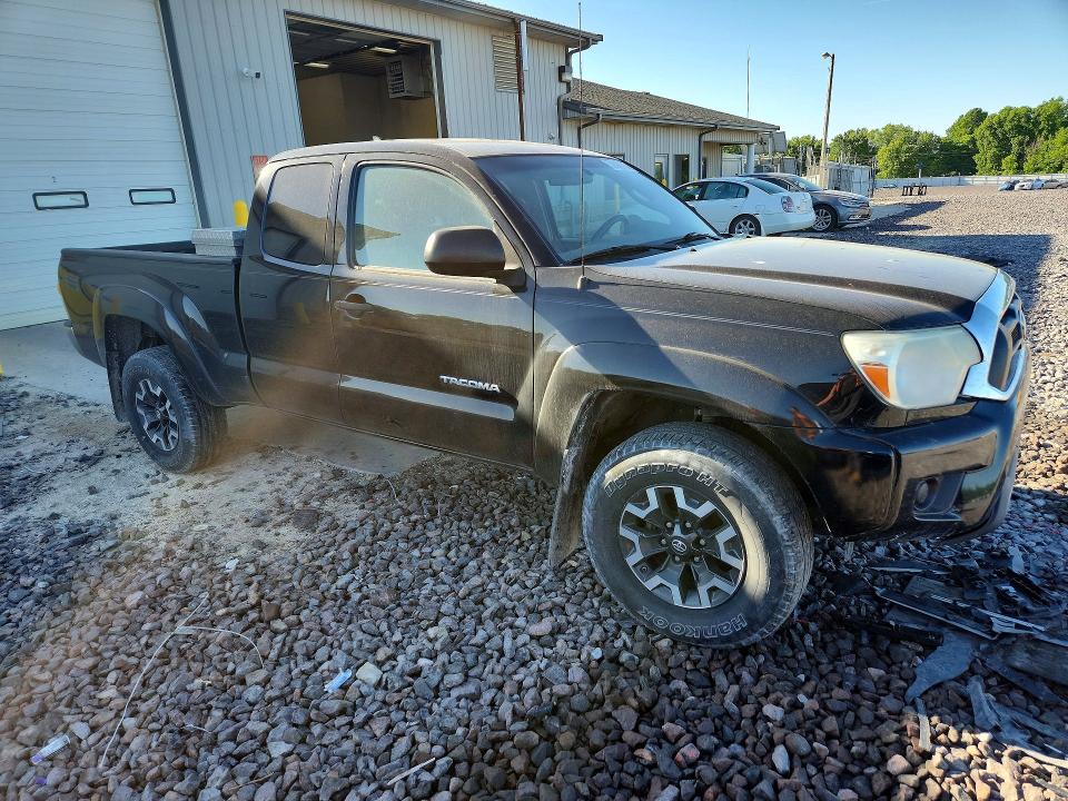 53398096 :رقم المزاد ، 5TFUX4EN1EX024430 vin ، 2014 Toyota Tacoma مزاد بيع