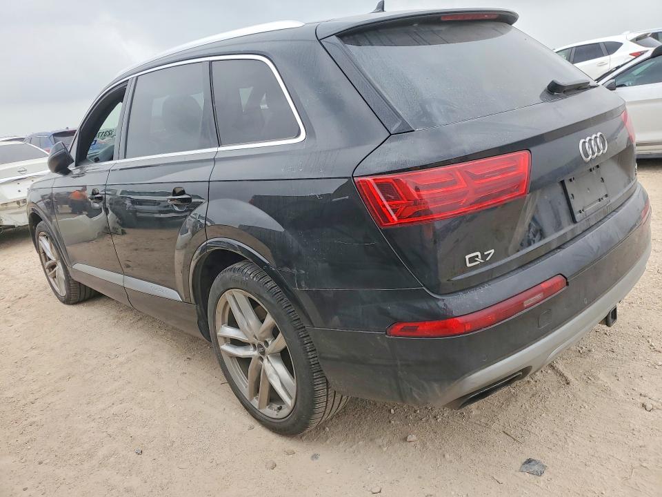 Продаж на аукціоні авто 2017 Audi Q7, vin: WA1VAAF75HD035872, номер лоту: 52317416