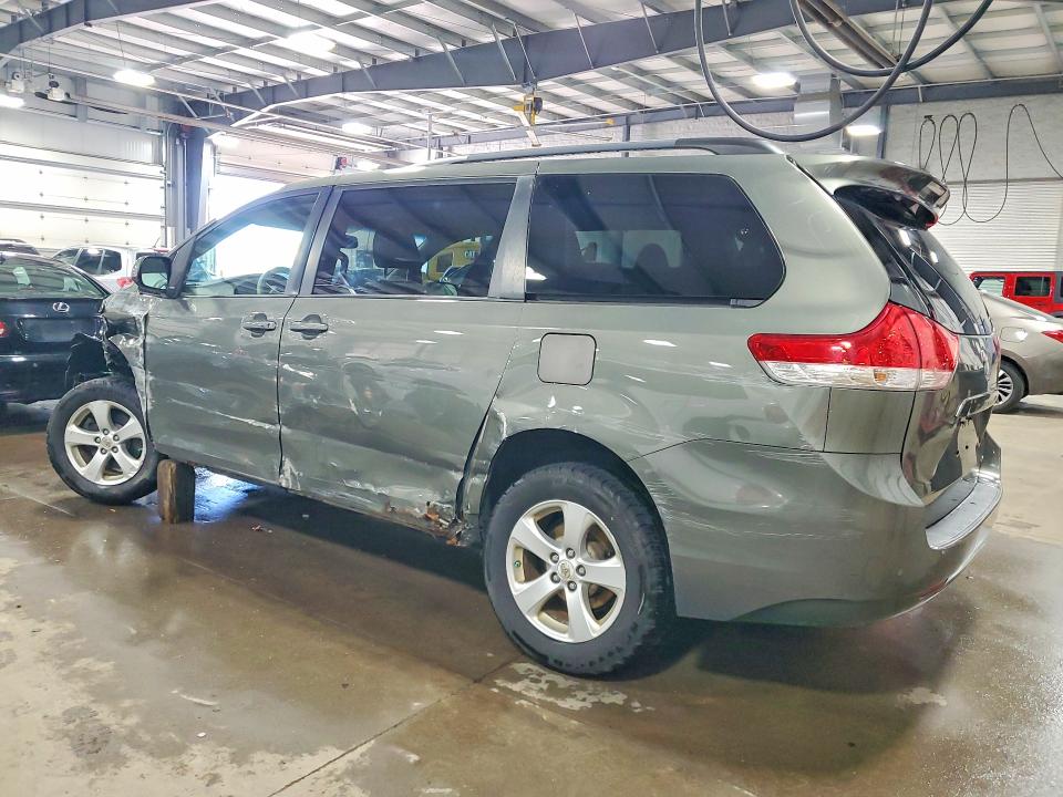 Aukcja sprzedaży 2011 Toyota Sienna, vin: 5TDKK3DC1BS025241, numer aukcji: 52937906