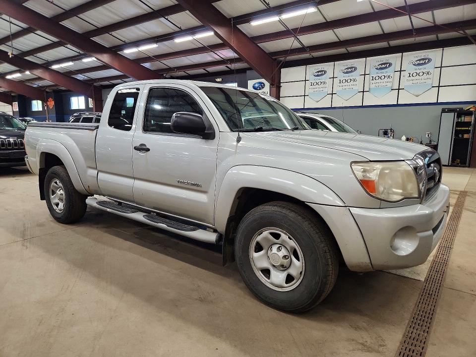 Продажа на аукционе авто 2005 Toyota Tacoma, vin: 5TEUU42N85Z137975, номер лота: 53927726