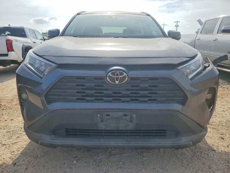 2019 Toyota Rav4 მანქანა იყიდება აუქციონზე, vin: 2T3W1RFV4KW047173, აუქციონის ნომერი: 52370226