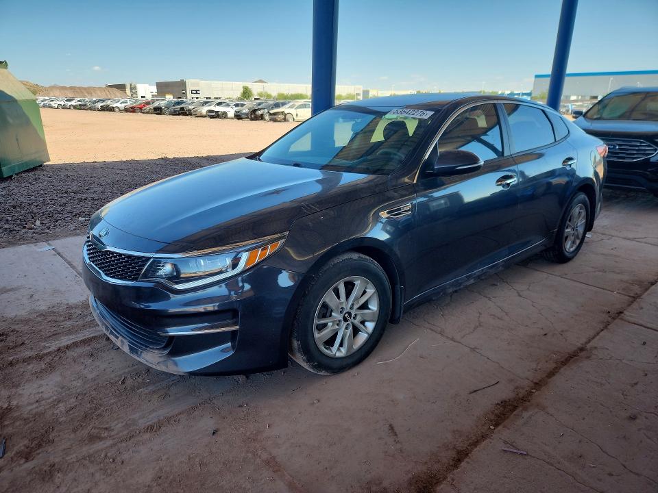 Продаж на аукціоні авто 2016 Kia Optima, vin: KNAGT4L32G5107726, номер лоту: 53642276