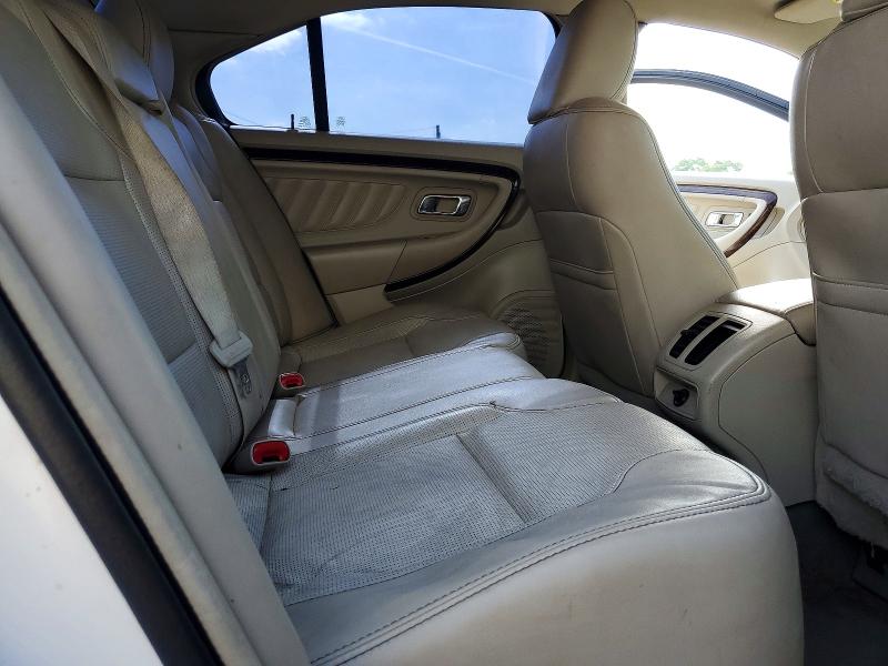53297876 :رقم المزاد ، 1FAHP2FW1BG118564 vin ، 2011 Ford Taurus مزاد بيع