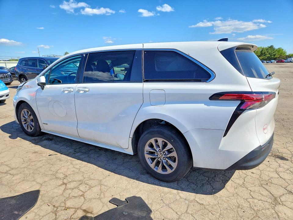2021 Toyota Sienna მანქანა იყიდება აუქციონზე, vin: 5TDKRKEC9MS063954, აუქციონის ნომერი: 52689226