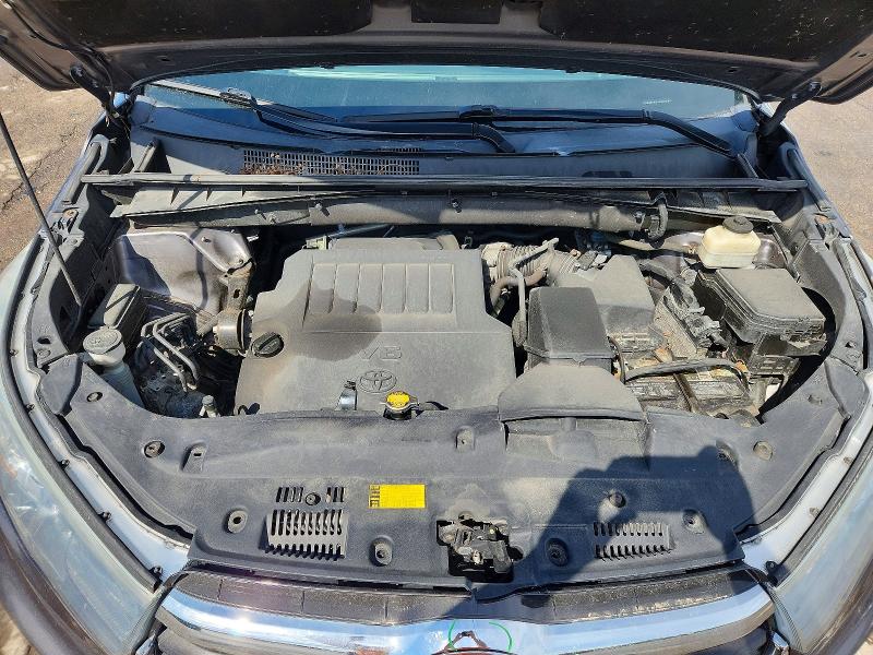 2015 Toyota Highlander მანქანა იყიდება აუქციონზე, vin: 5TDJKRFH1FS124946, აუქციონის ნომერი: 52241646