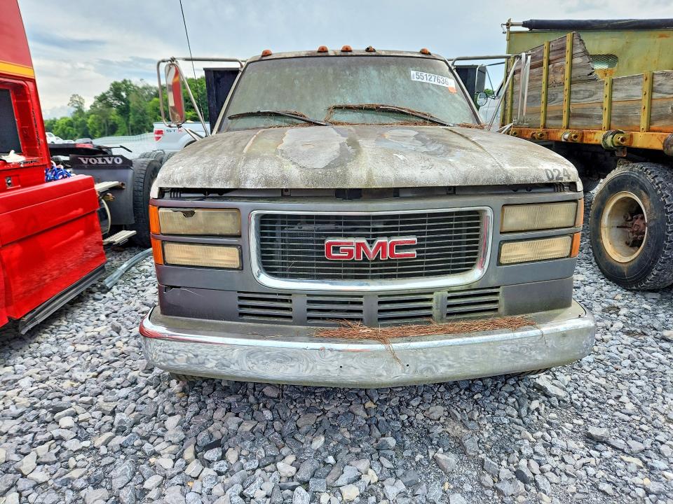 Aukcja sprzedaży 2000 Gmc Sierra, vin: 1GDKC34J7YF498271, numer aukcji: 55127636