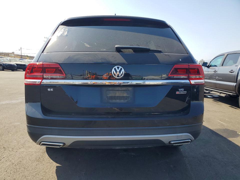 Продаж на аукціоні авто 2018 Volkswagen Atlas, vin: 1V2KR2CA4JC574999, номер лоту: 52751416