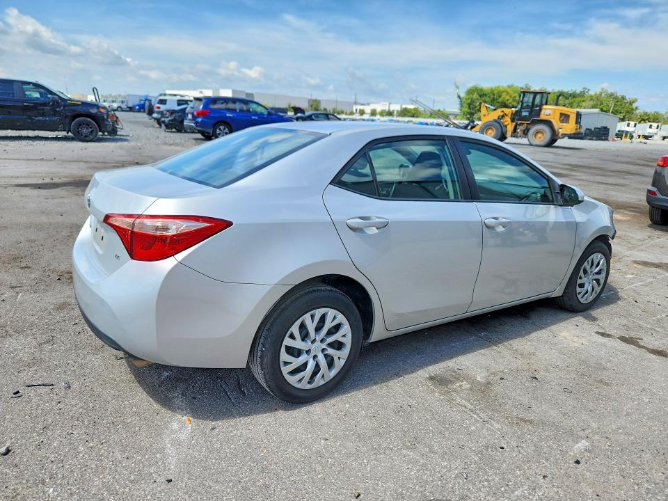 Продаж на аукціоні авто 2019 Toyota Corolla, vin: 5YFBURHE4KP907828, номер лоту: 52486486