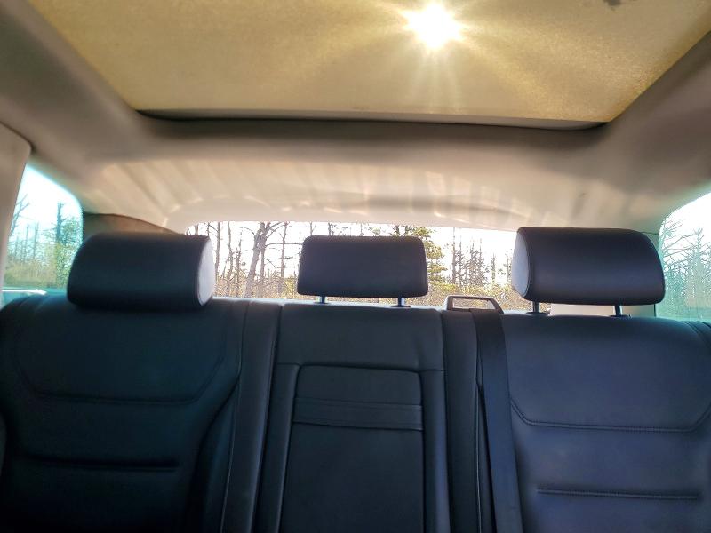 52831596 :رقم المزاد ، WVGFF9BP5BD006746 vin ، 2011 Volkswagen Touareg مزاد بيع