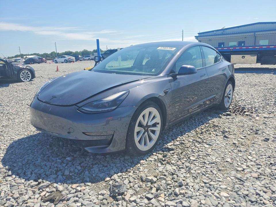 52665706 :رقم المزاد ، 5YJ3E1EA4MF048243 vin ، 2021 Tesla Model 3 مزاد بيع