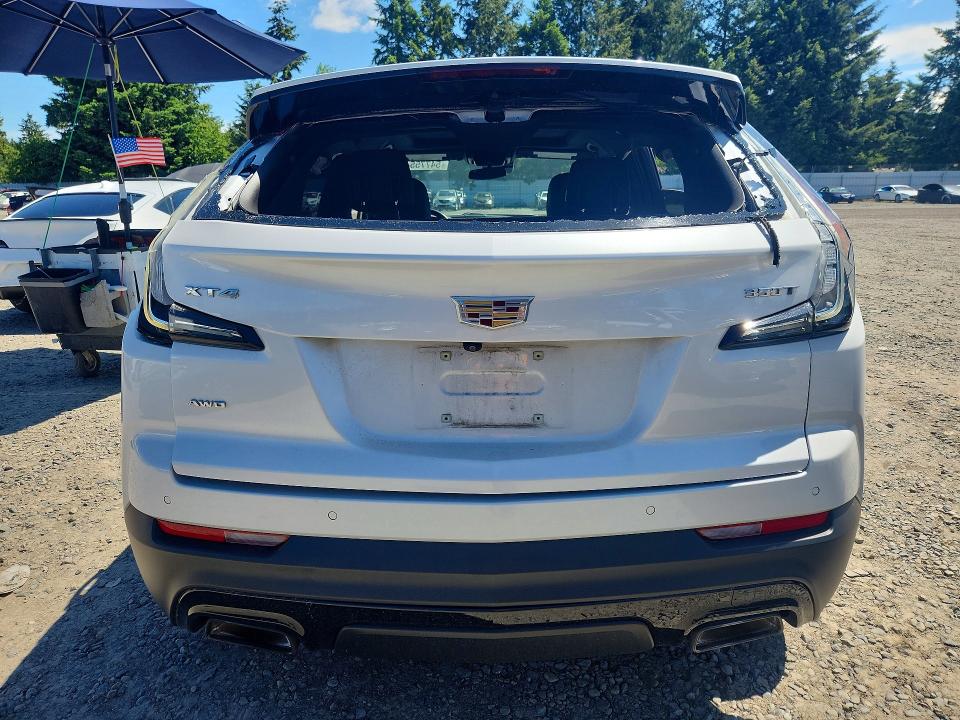 54775546 :رقم المزاد ، 1GYFZFR44LF122977 vin ، 2020 Cadillac Xt4 مزاد بيع
