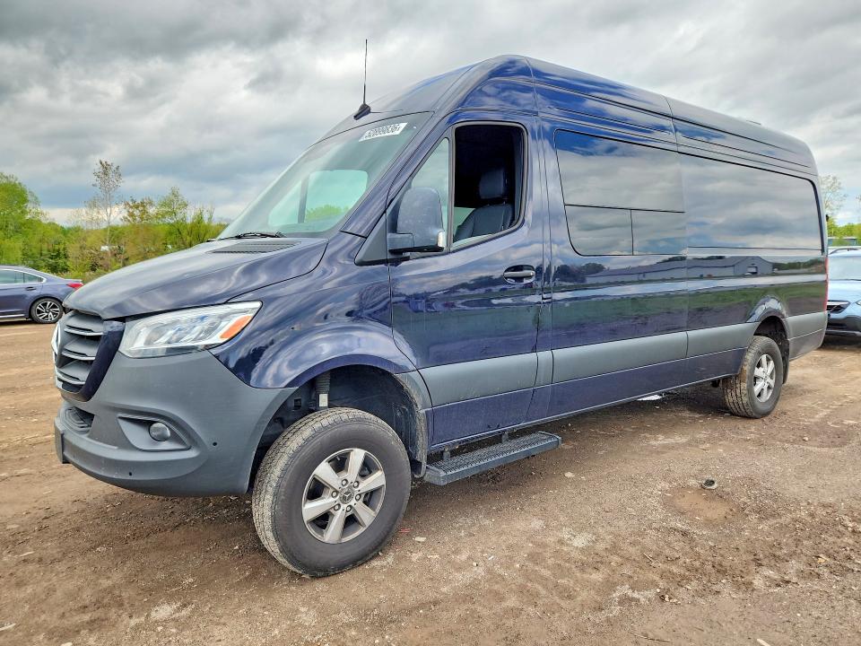52899836 :رقم المزاد ، W1W4NCVYXRT175990 vin ، 2024 Mercedes-benz Sprinter مزاد بيع