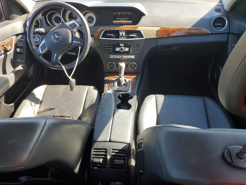 2014 Mercedes-benz C მანქანა იყიდება აუქციონზე, vin: WDDGF4HB8EA924199, აუქციონის ნომერი: 53907816