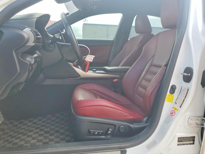 54641646 :رقم المزاد ، JTHBA1D22H5061726 vin ، 2017 Lexus Is مزاد بيع