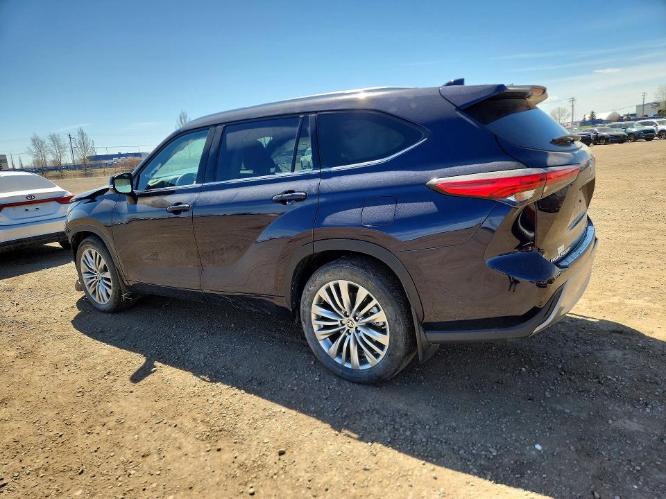 52294576 :رقم المزاد ، 5TDFZRBH3NS192591 vin ، 2022 Toyota Highlander مزاد بيع