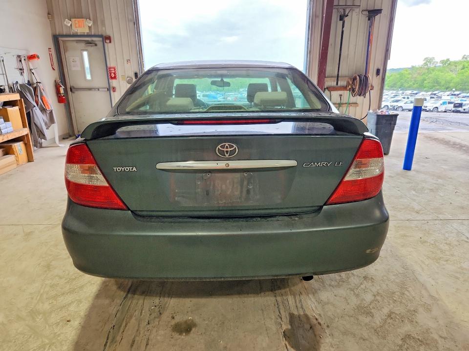 54347866 :رقم المزاد ، 4T1BE32K02U610353 vin ، 2002 Toyota Camry مزاد بيع