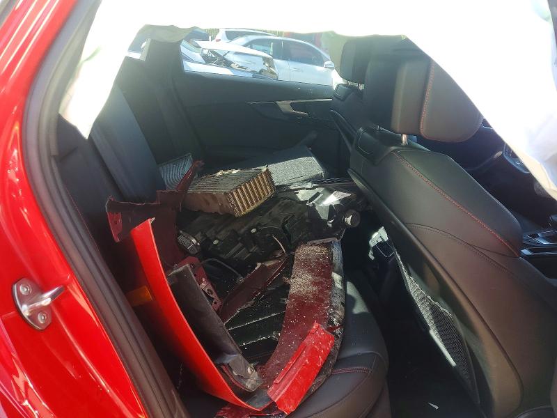 Продажа на аукционе авто 2019 Audi A4, vin: WAUENAF49KA013119, номер лота: 53771546