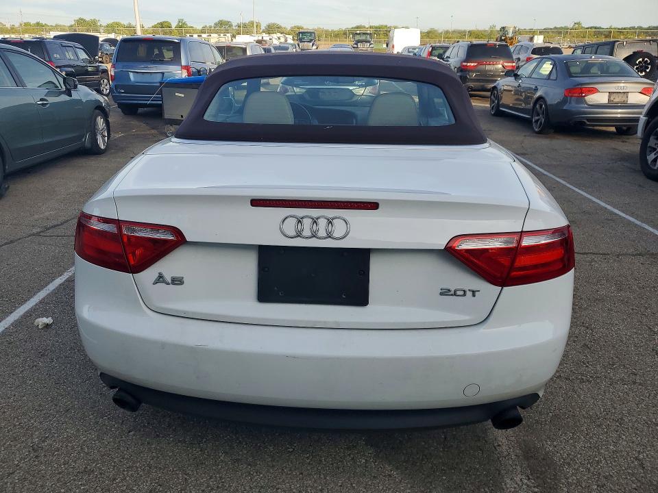 Продаж на аукціоні авто 2011 Audi A5, vin: WAUAFAFH9BN017341, номер лоту: 55147976