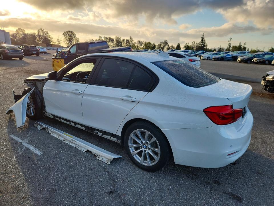 Aukcja sprzedaży 2017 Bmw 320, vin: WBA8E1G38HNU18618, numer aukcji: 54642606