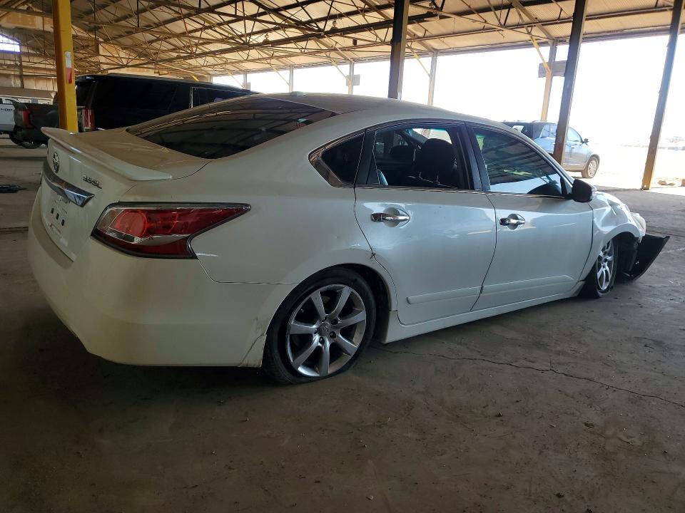 Продажа на аукционе авто 2015 Nissan Altima, vin: 1N4BL3AP7FC132134, номер лота: 53816616