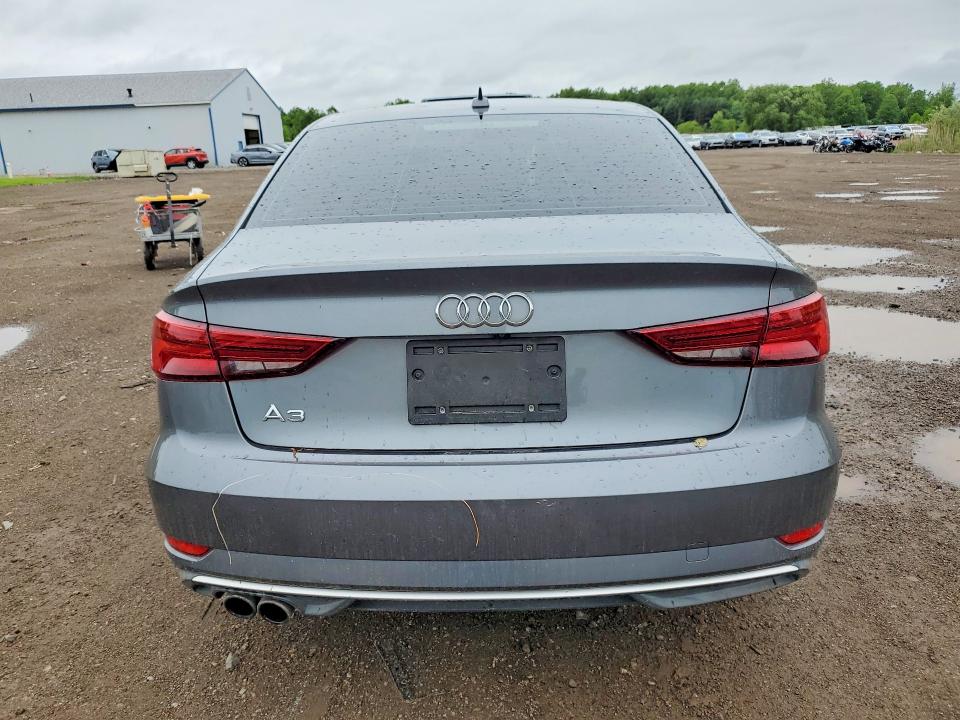 Продаж на аукціоні авто 2018 Audi A3, vin: WAUAUGFFXJ1024232, номер лоту: 53808106