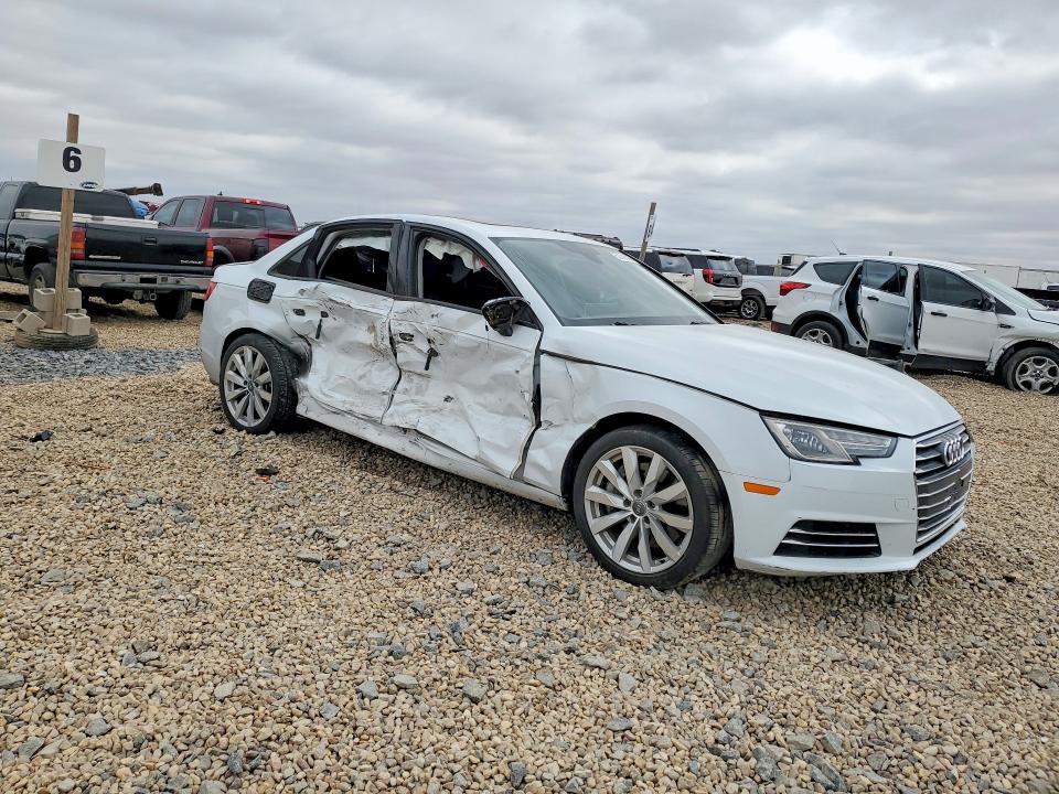 Продажа на аукционе авто 2017 Audi A4, vin: WAUGNAF48HN020573, номер лота: 52146836