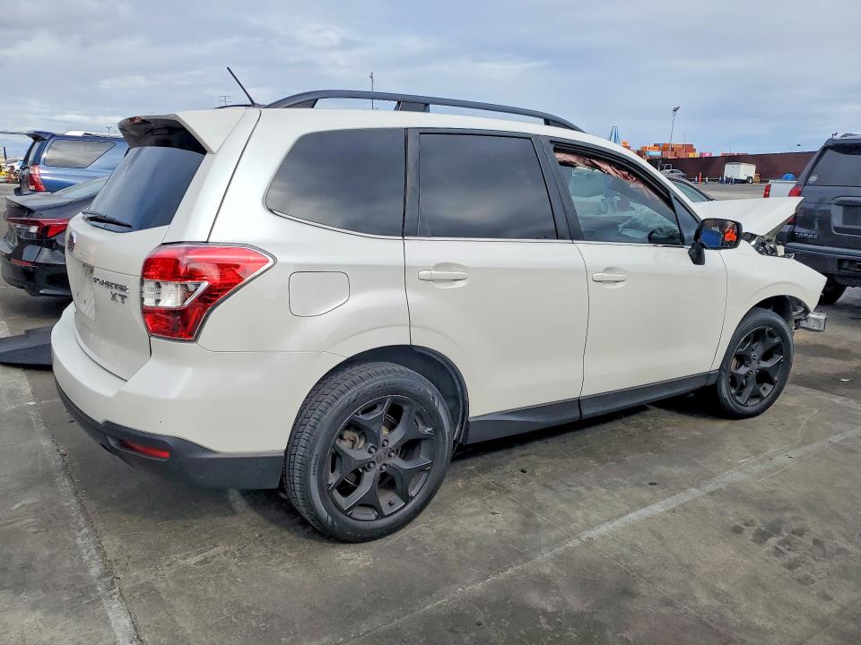 2015 Subaru Forester მანქანა იყიდება აუქციონზე, vin: JF2SJGDC5FH455988, აუქციონის ნომერი: 52526436