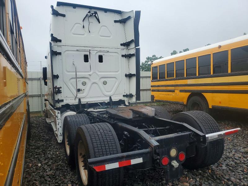 2013 Freightliner Cascadia 125 მანქანა იყიდება აუქციონზე, vin: 1FUJGLDR3DSBR0067, აუქციონის ნომერი: 54682266