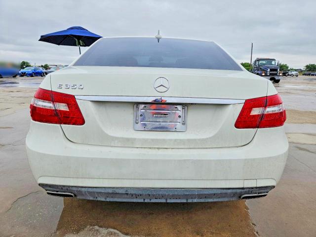 52475816 :رقم المزاد ، WDDHF5GB6BA417678 vin ، 2011 Mercedes-benz E مزاد بيع