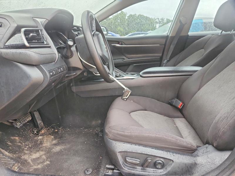 54855386 :رقم المزاد ، 4T1B11HK7KU685753 vin ، 2019 Toyota Camry مزاد بيع