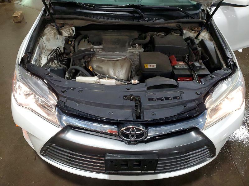 54303206 :رقم المزاد ، 4T1BF1FK3HU667425 vin ، 2017 Toyota Camry مزاد بيع