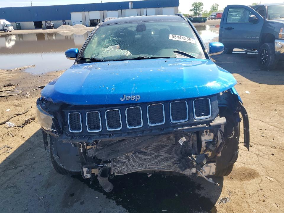 2020 Jeep Compass მანქანა იყიდება აუქციონზე, vin: 3C4NJDCB1LT215904, აუქციონის ნომერი: 55444556