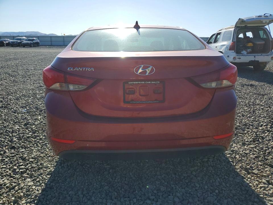 2015 Hyundai Elantra მანქანა იყიდება აუქციონზე, vin: 5NPDH4AE7FH622456, აუქციონის ნომერი: 54010466