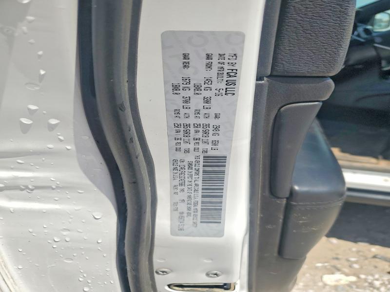 Продажа на аукционе авто 2016 Jeep Grand Cherokee, vin: 1C4RJFAG1GC427666, номер лота: 52468366