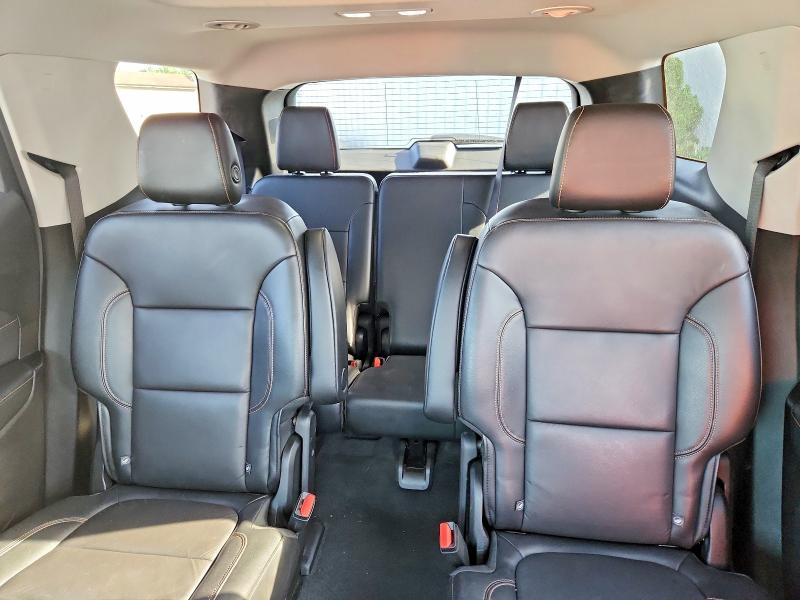 Продаж на аукціоні авто 2018 Chevrolet Traverse, vin: 1GNEVHKW0JJ133464, номер лоту: 52019846