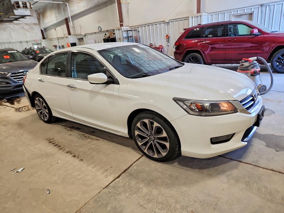 Продажа на аукционе авто 2015 Honda Accord, vin: 1HGCR2F52FA224179, номер лота: 55429856