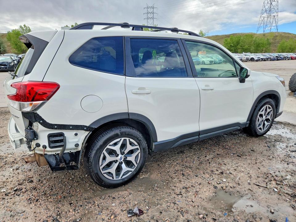 2020 Subaru Forester მანქანა იყიდება აუქციონზე, vin: JF2SKAJC7LH468106, აუქციონის ნომერი: 54449876