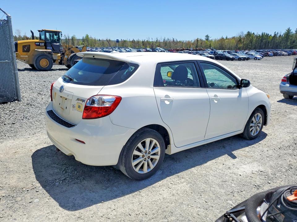 53348146 :رقم المزاد ، 2T1KU4EEXAC447547 vin ، 2010 Toyota Matrix Wagon مزاد بيع