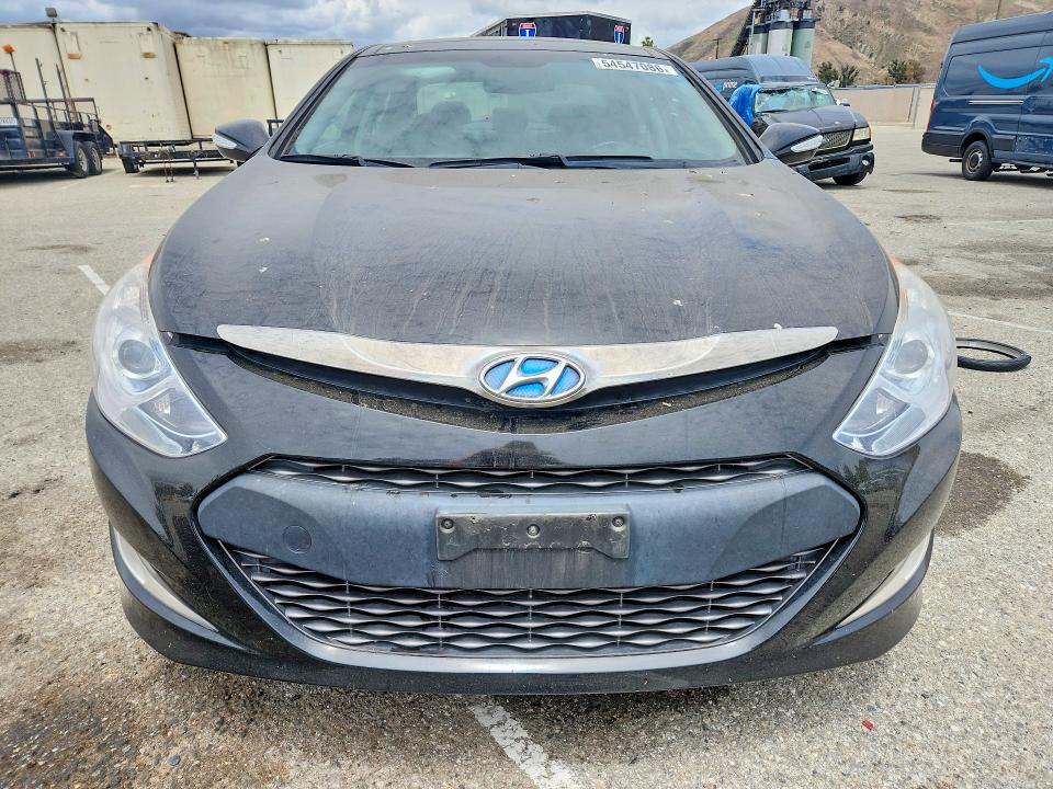 2015 Hyundai Sonata Hybrid მანქანა იყიდება აუქციონზე, vin: KMHEC4A47FA136436, აუქციონის ნომერი: 54547086