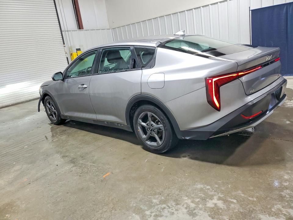 Продажа на аукционе авто 2025 Kia K4, vin: 3KPFT4DE1SE042931, номер лота: 52775796