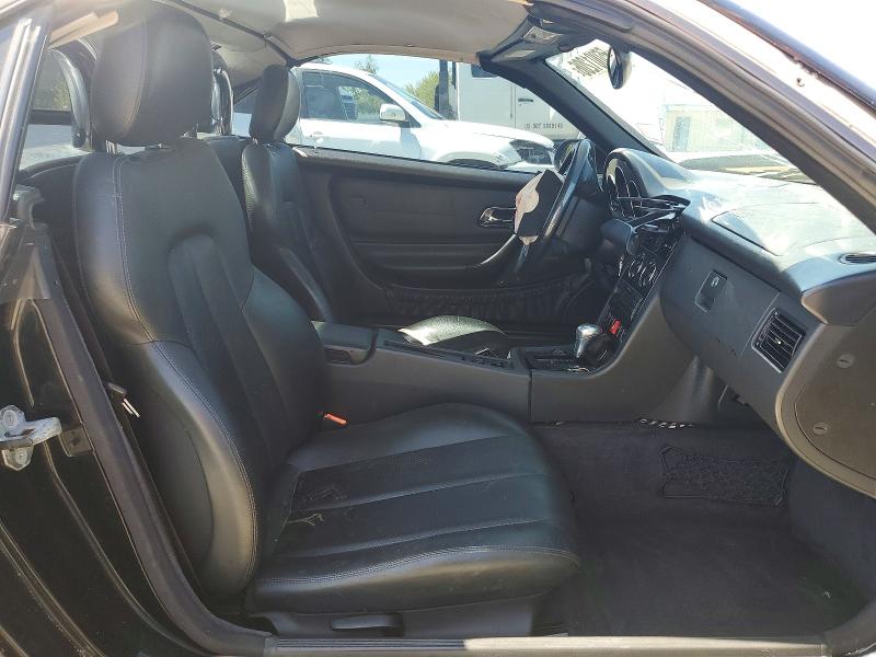 Aukcja sprzedaży 2000 Mercedes-benz Slk, vin: WDBKK47F2YF158514, numer aukcji: 55001206