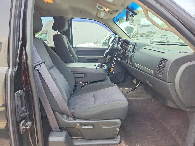 2011 Chevrolet Silverado მანქანა იყიდება აუქციონზე, vin: 1GCRKSE31BZ284558, აუქციონის ნომერი: 49740466
