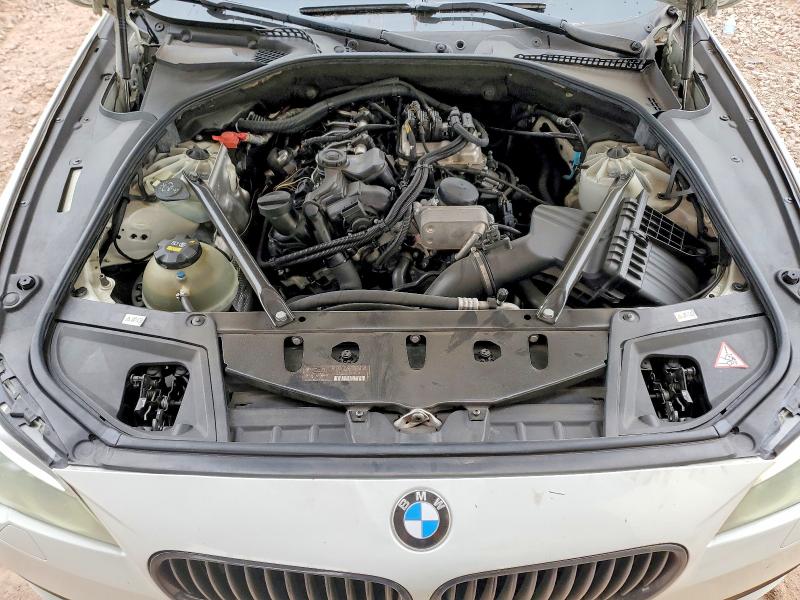 52234196 :رقم المزاد ، WBA5A5C5XFD513116 vin ، 2015 Bmw 528 مزاد بيع