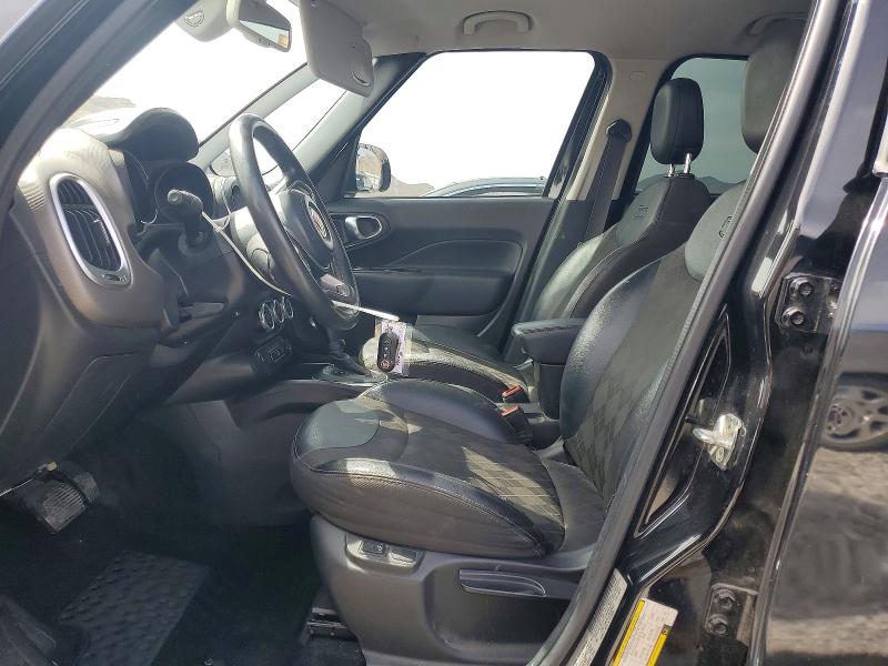 51840726 :رقم المزاد ، ZFBCFAAH4JZ040832 vin ، 2018 Fiat 500l مزاد بيع