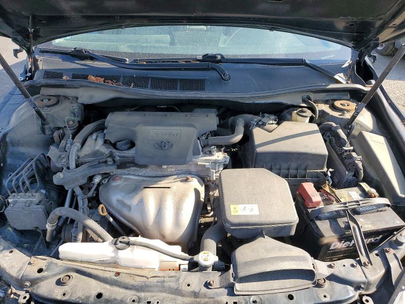 53719346 :رقم المزاد ، 4T1BF1FK4HU737806 vin ، 2017 Toyota Camry مزاد بيع