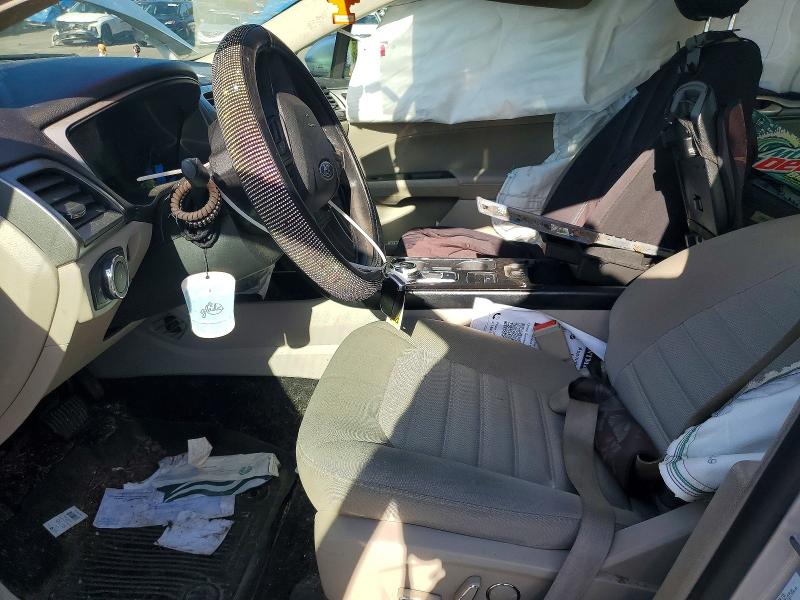 54434046 :رقم المزاد ، 3FA6P0H70JR131346 vin ، 2018 Ford Fusion مزاد بيع